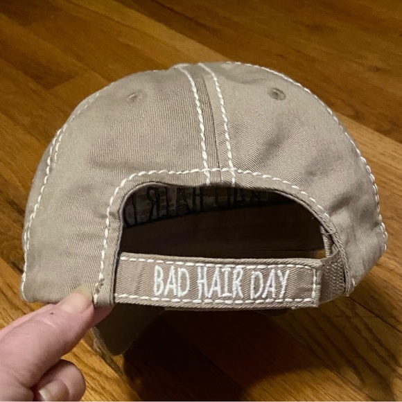 Bad Hair Day Hat - Picture 3 of 3